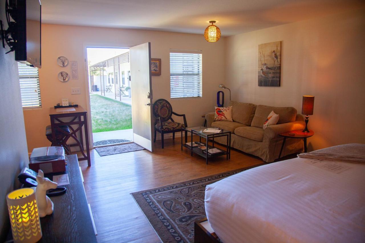 Hotel Flora And Fauna Wimberley Ngoại thất bức ảnh